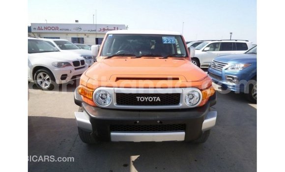 Acheter Import Voiture Toyota FJ Cruiser Autre à Import - Dubai, Ouganda Acheter Import Voiture Toyota FJ Cruiser Autre à Import - Dubai, Ouganda