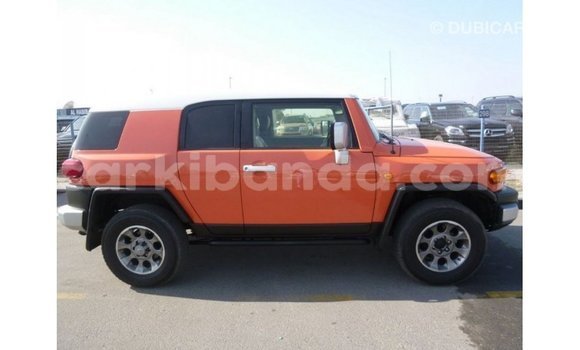 Acheter Import Voiture Toyota FJ Cruiser Autre à Import - Dubai, Ouganda Acheter Import Voiture Toyota FJ Cruiser Autre à Import - Dubai, Ouganda
