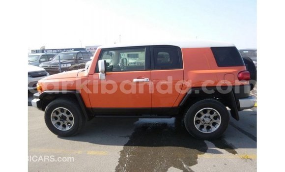 Acheter Import Voiture Toyota FJ Cruiser Autre à Import - Dubai, Ouganda Acheter Import Voiture Toyota FJ Cruiser Autre à Import - Dubai, Ouganda