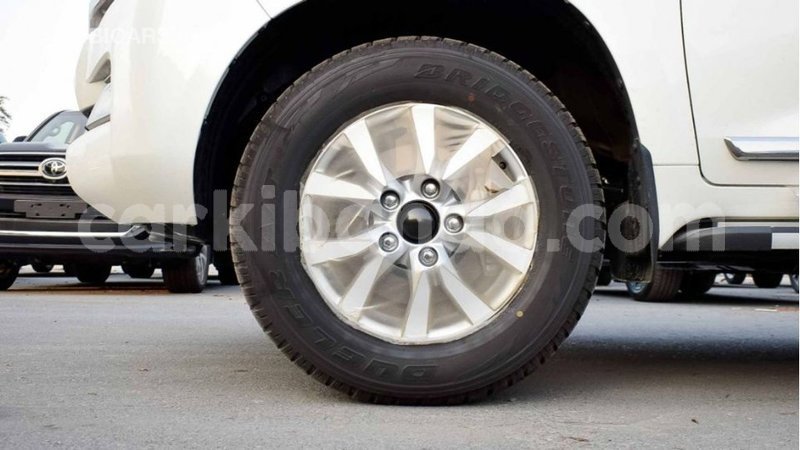 Big with watermark toyota land cruiser uganda import dubai 9519