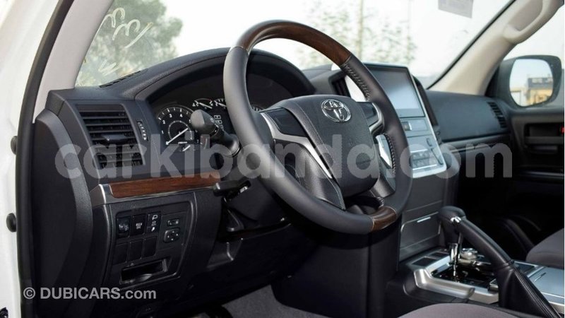 Big with watermark toyota land cruiser uganda import dubai 9519