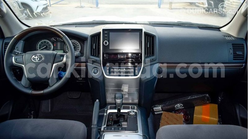 Big with watermark toyota land cruiser uganda import dubai 9519