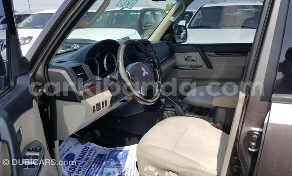 Buy Import Mitsubishi Pajero Brown Car in Import - Dubai in Uganda Buy Import Mitsubishi Pajero Brown Car in Import - Dubai in Uganda