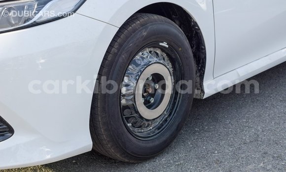 Gura Imported Toyota Camry White Imodoka i Import - Dubai mu Uganda Gura Imported Toyota Camry White Imodoka i Import - Dubai mu Uganda