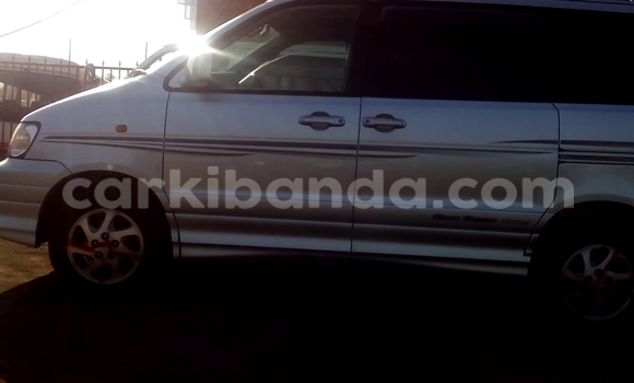 Gura Yakoze Toyota Noah White Imodoka i Arua mu Uganda Gura Yakoze Toyota Noah White Imodoka i Arua mu Uganda
