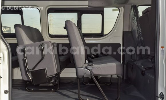 Buy Import Toyota Hiace White Car in Import - Dubai in Uganda Buy Import Toyota Hiace White Car in Import - Dubai in Uganda