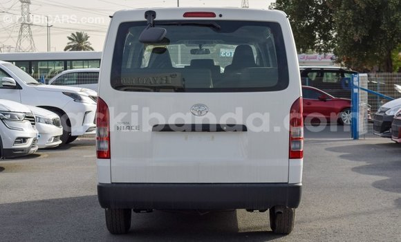 Buy Import Toyota Hiace White Car in Import - Dubai in Uganda Buy Import Toyota Hiace White Car in Import - Dubai in Uganda