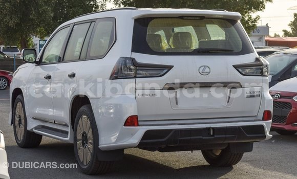 Gura Imported Lexus LX White Imodoka i Import - Dubai mu Uganda Gura Imported Lexus LX White Imodoka i Import - Dubai mu Uganda