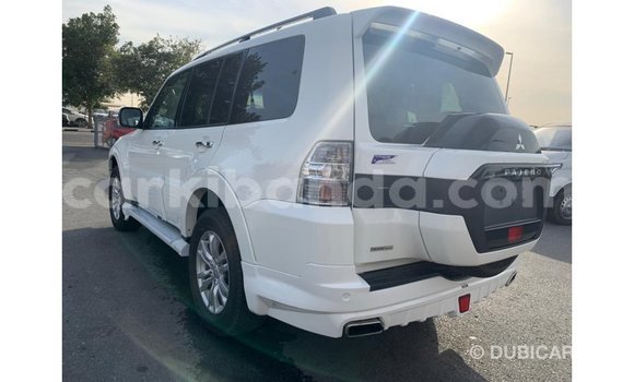 Gura Imported Mitsubishi Pajero White Imodoka i Import - Dubai mu Uganda Gura Imported Mitsubishi Pajero White Imodoka i Import - Dubai mu Uganda