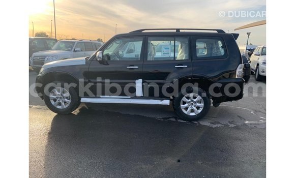 Gura Imported Mitsubishi Pajero Black Imodoka i Import - Dubai mu Uganda Gura Imported Mitsubishi Pajero Black Imodoka i Import - Dubai mu Uganda