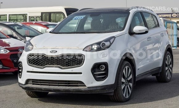 Gura Imported Kia Sportage White Imodoka i Import - Dubai mu Uganda Gura Imported Kia Sportage White Imodoka i Import - Dubai mu Uganda