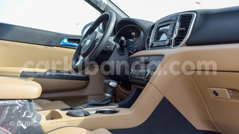 Big with watermark kia sportage uganda import dubai 9556
