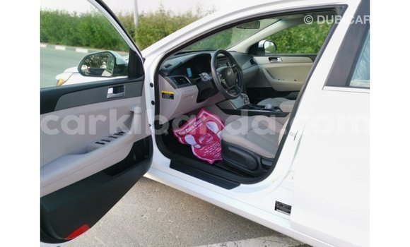 Buy Import Hyundai Sonata White Car in Import - Dubai in Uganda Buy Import Hyundai Sonata White Car in Import - Dubai in Uganda