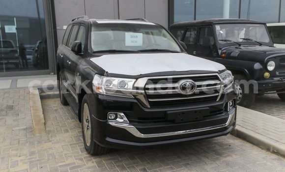 Buy Import Toyota Land Cruiser Black Car in Import - Dubai in Uganda Buy Import Toyota Land Cruiser Black Car in Import - Dubai in Uganda