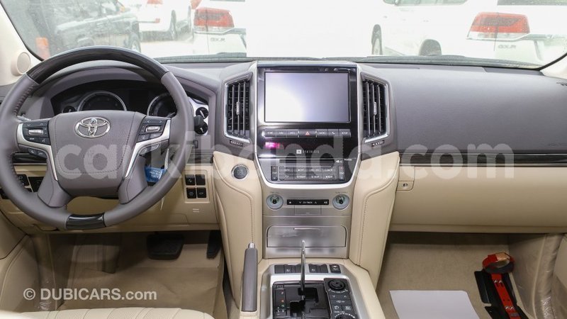 Big with watermark toyota land cruiser uganda import dubai 9562