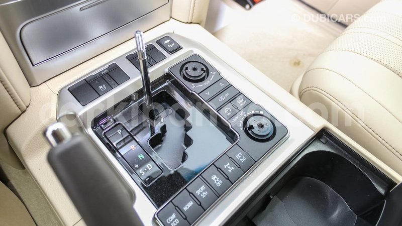 Big with watermark toyota land cruiser uganda import dubai 9562