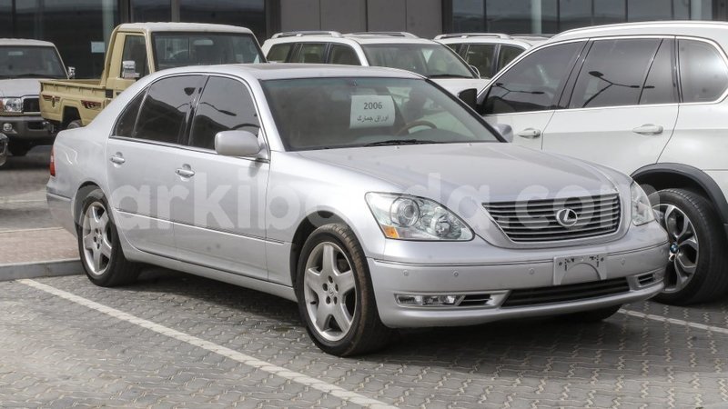 Big with watermark lexus ls uganda import dubai 9563