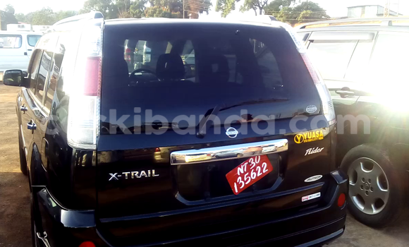 Gura Yakoze Nissan X–Trail Black Imodoka i Arua mu Uganda Gura Yakoze Nissan X–Trail Black Imodoka i Arua mu Uganda