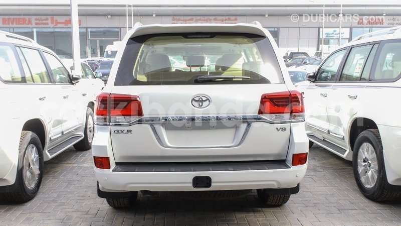 Big with watermark toyota land cruiser uganda import dubai 9564