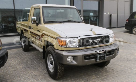 Buy Import Toyota Land Cruiser Beige Car in Import - Dubai in Uganda Buy Import Toyota Land Cruiser Beige Car in Import - Dubai in Uganda