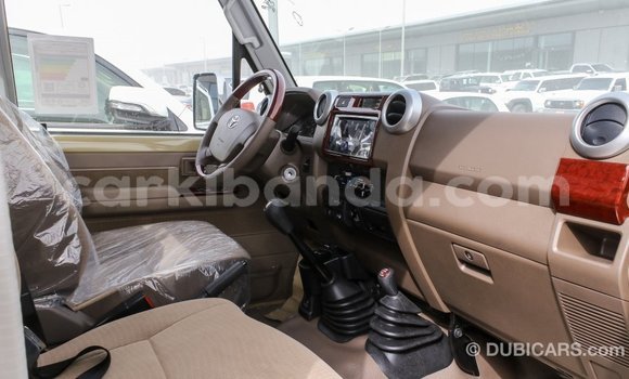 Buy Import Toyota Land Cruiser Beige Car in Import - Dubai in Uganda Buy Import Toyota Land Cruiser Beige Car in Import - Dubai in Uganda