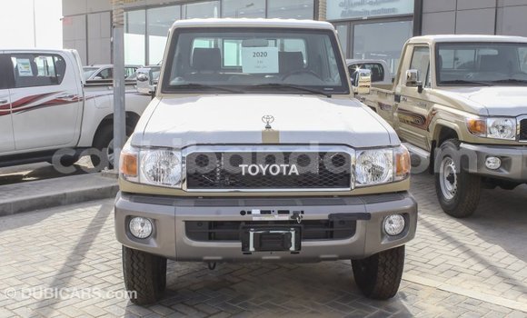 Buy Import Toyota Land Cruiser Beige Car in Import - Dubai in Uganda Buy Import Toyota Land Cruiser Beige Car in Import - Dubai in Uganda