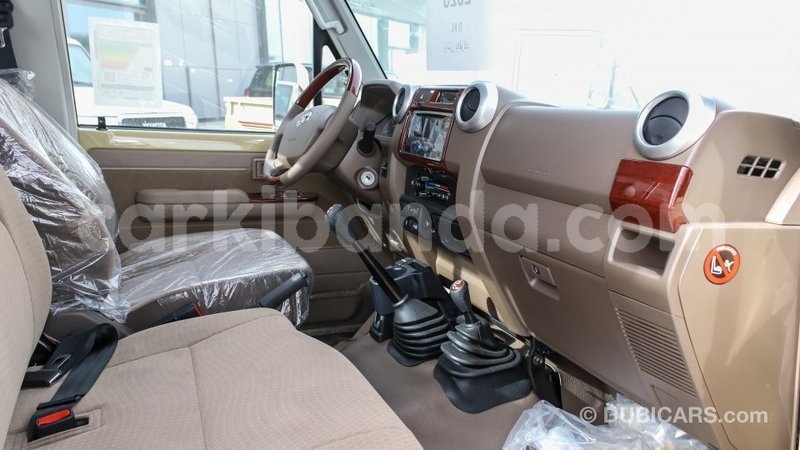 Big with watermark toyota land cruiser uganda import dubai 9567