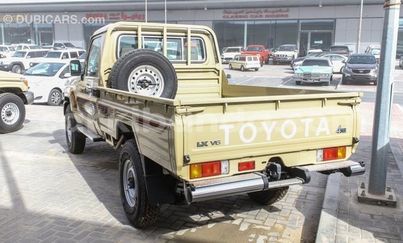Buy Import Toyota Land Cruiser Beige Car in Import - Dubai in Uganda Buy Import Toyota Land Cruiser Beige Car in Import - Dubai in Uganda