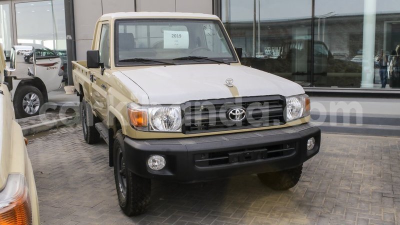 Big with watermark toyota land cruiser uganda import dubai 9569