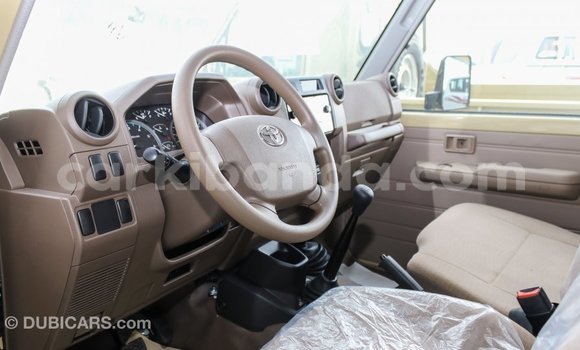 Buy Import Toyota Land Cruiser Beige Car in Import - Dubai in Uganda Buy Import Toyota Land Cruiser Beige Car in Import - Dubai in Uganda