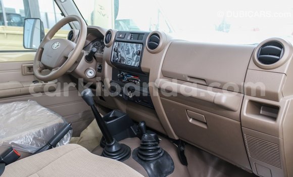 Buy Import Toyota Land Cruiser Beige Car in Import - Dubai in Uganda Buy Import Toyota Land Cruiser Beige Car in Import - Dubai in Uganda