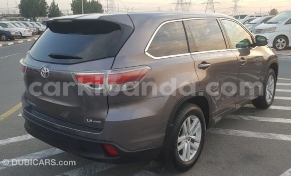 Buy Import Toyota Highlander Other Car in Import - Dubai in Uganda Buy Import Toyota Highlander Other Car in Import - Dubai in Uganda