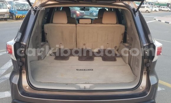 Buy Import Toyota Highlander Other Car in Import - Dubai in Uganda Buy Import Toyota Highlander Other Car in Import - Dubai in Uganda