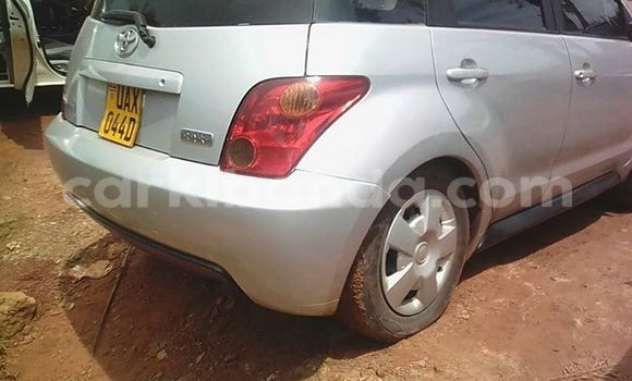 Buy Used Toyota IST Silver Car in Kampala in Uganda Buy Used Toyota IST Silver Car in Kampala in Uganda