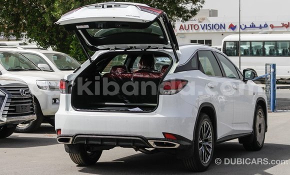 Nunua Imported Lexus RX 300 Nyeupe Gari ndani ya Import - Dubai nchini Uganda Nunua Imported Lexus RX 300 Nyeupe Gari ndani ya Import - Dubai nchini Uganda