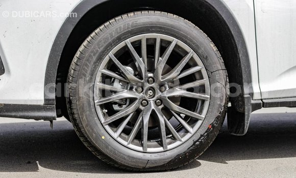 Nunua Imported Lexus RX 300 Nyeupe Gari ndani ya Import - Dubai nchini Uganda Nunua Imported Lexus RX 300 Nyeupe Gari ndani ya Import - Dubai nchini Uganda