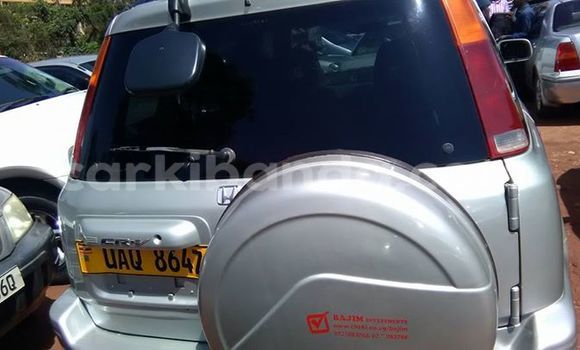 Buy Used Honda CR-V Silver Car in Kampala in Uganda Buy Used Honda CR-V Silver Car in Kampala in Uganda
