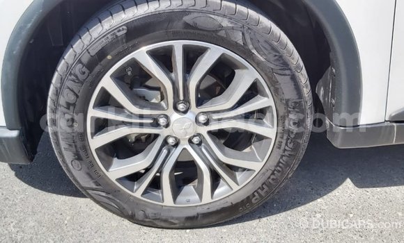 Buy Import Mitsubishi Outlander White Car in Import - Dubai in Uganda Buy Import Mitsubishi Outlander White Car in Import - Dubai in Uganda