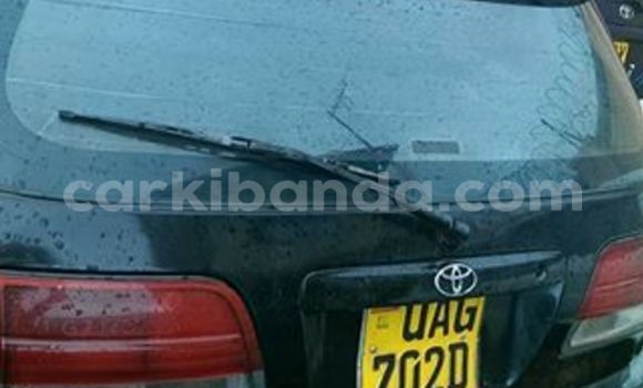 Gura Yakoze Toyota Caldina Black Imodoka i Kampala mu Uganda Gura Yakoze Toyota Caldina Black Imodoka i Kampala mu Uganda