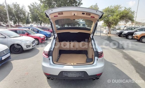 Buy Import Porsche Macan Other Car in Import - Dubai in Uganda Buy Import Porsche Macan Other Car in Import - Dubai in Uganda