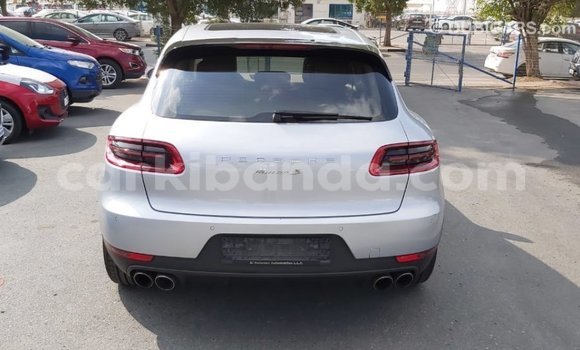 Buy Import Porsche Macan Other Car in Import - Dubai in Uganda Buy Import Porsche Macan Other Car in Import - Dubai in Uganda