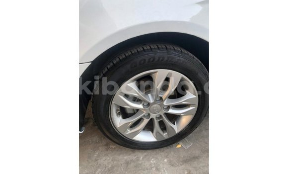 Buy Import Geely Emgrand 7 White Car in Import - Dubai in Uganda Buy Import Geely Emgrand 7 White Car in Import - Dubai in Uganda
