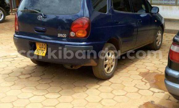 Nunua Ilio tumika Toyota Spacio Bluu Gari ndani ya Kampala nchini Uganda Nunua Ilio tumika Toyota Spacio Bluu Gari ndani ya Kampala nchini Uganda