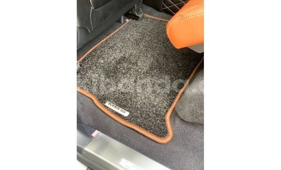 Acheter Import Voiture Lexus LX Autre à Import - Dubai, Ouganda Acheter Import Voiture Lexus LX Autre à Import - Dubai, Ouganda