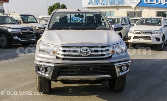 Acheter Import Voiture Toyota Hilux Autre à Import - Dubai, Ouganda Acheter Import Voiture Toyota Hilux Autre à Import - Dubai, Ouganda