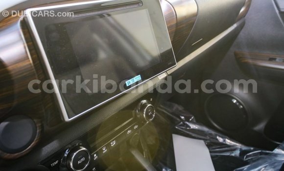 Acheter Import Voiture Toyota Hilux Autre à Import - Dubai, Ouganda Acheter Import Voiture Toyota Hilux Autre à Import - Dubai, Ouganda