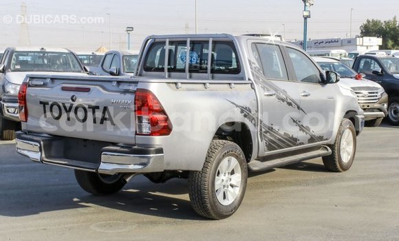 Acheter Import Voiture Toyota Hilux Autre à Import - Dubai, Ouganda Acheter Import Voiture Toyota Hilux Autre à Import - Dubai, Ouganda