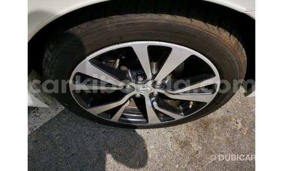 Buy Import Nissan Maxima White Car in Import - Dubai in Uganda Buy Import Nissan Maxima White Car in Import - Dubai in Uganda