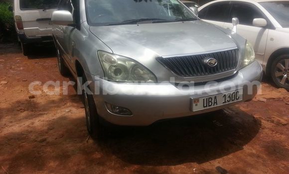 Buy Used Toyota Harrier Silver Car in Kampala in Uganda Buy Used Toyota Harrier Silver Car in Kampala in Uganda