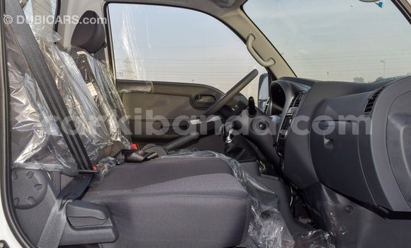 Gura Imported Kia Carens White Imodoka i Import - Dubai mu Uganda Gura Imported Kia Carens White Imodoka i Import - Dubai mu Uganda